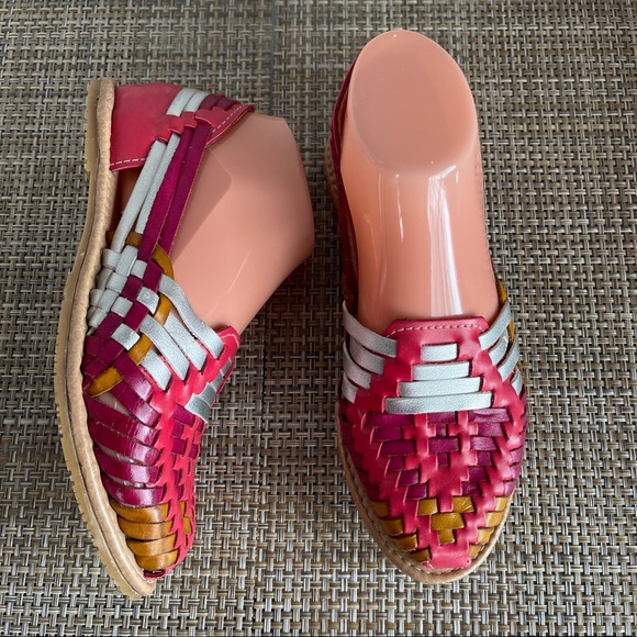Mexican Huraches Sandals Multicolor Womens size 3 - Picture 1 of 17